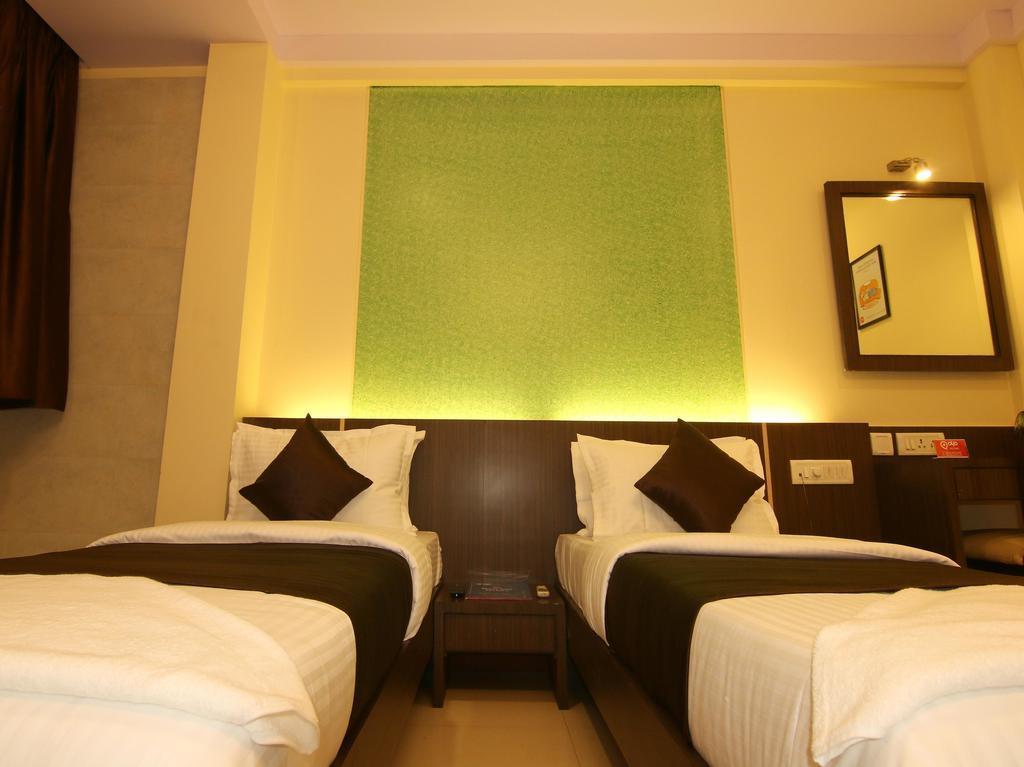 Hotel Panvel Palace Exterior foto