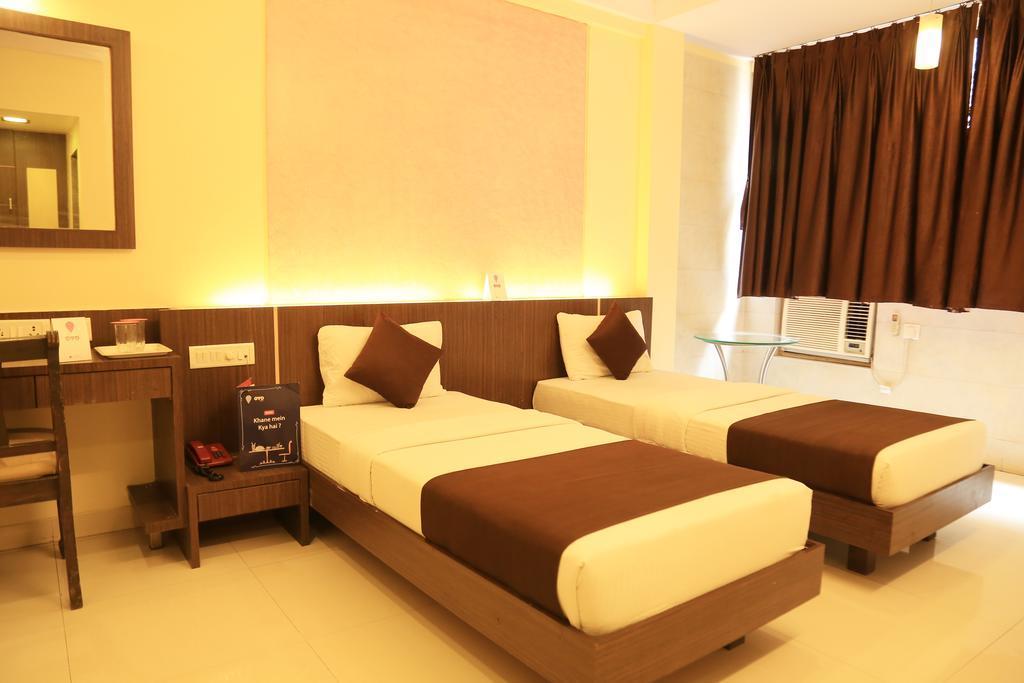 Hotel Panvel Palace Exterior foto