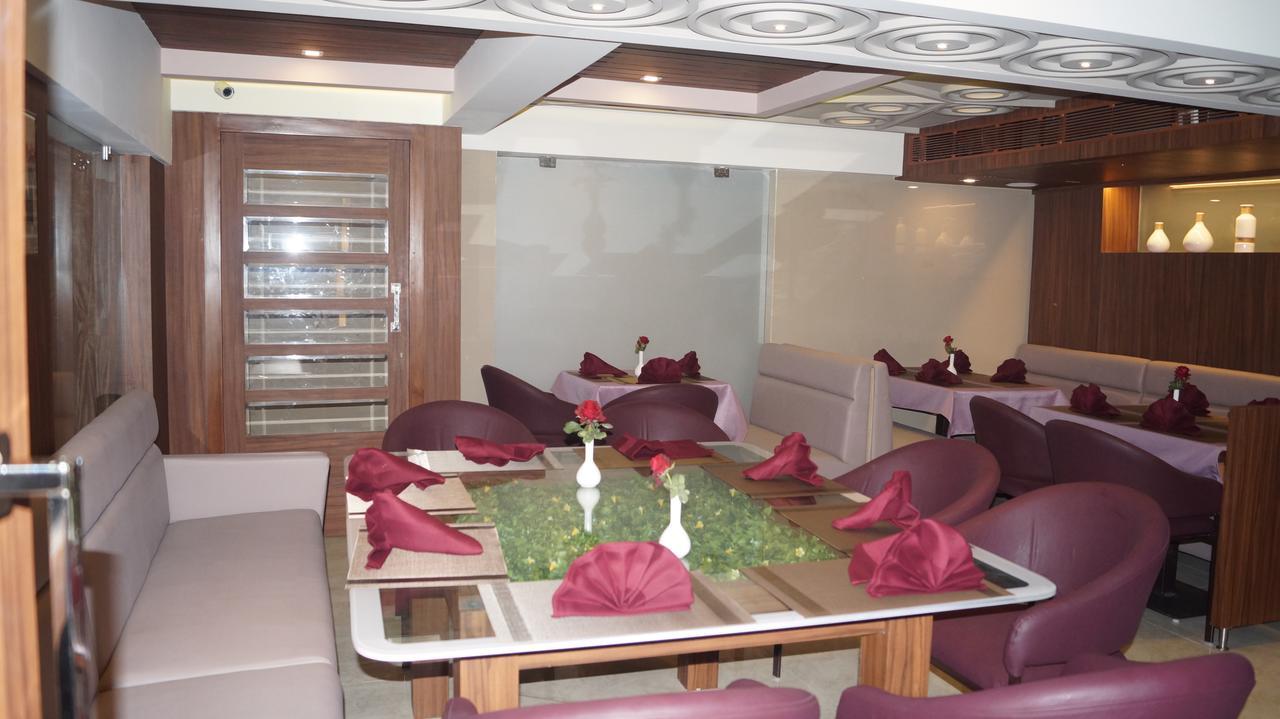 Hotel Panvel Palace Exterior foto